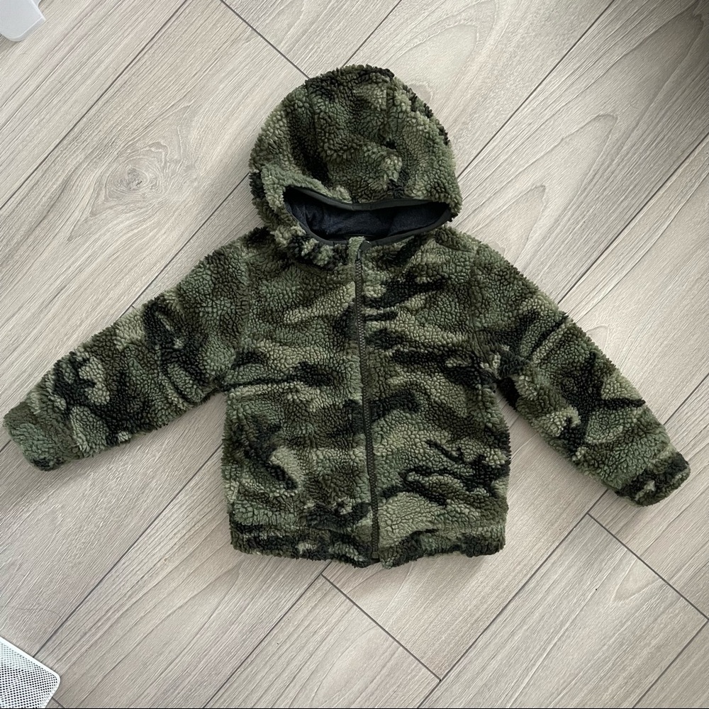 ❄️ EEUC GAP KIDS TODDLER 3T TEDDY SHERPA LINED COLD CONTROL WINTER JACKET CAMO